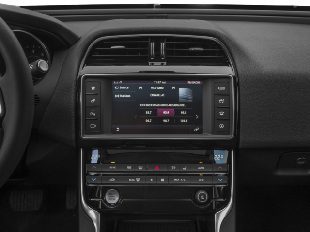 2017 Jaguar XE 35t Premium