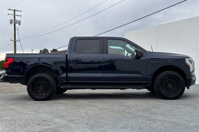 2023 Ford F-150 Lightning Lariat