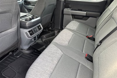 2023 Ford F-150 Lightning XLT