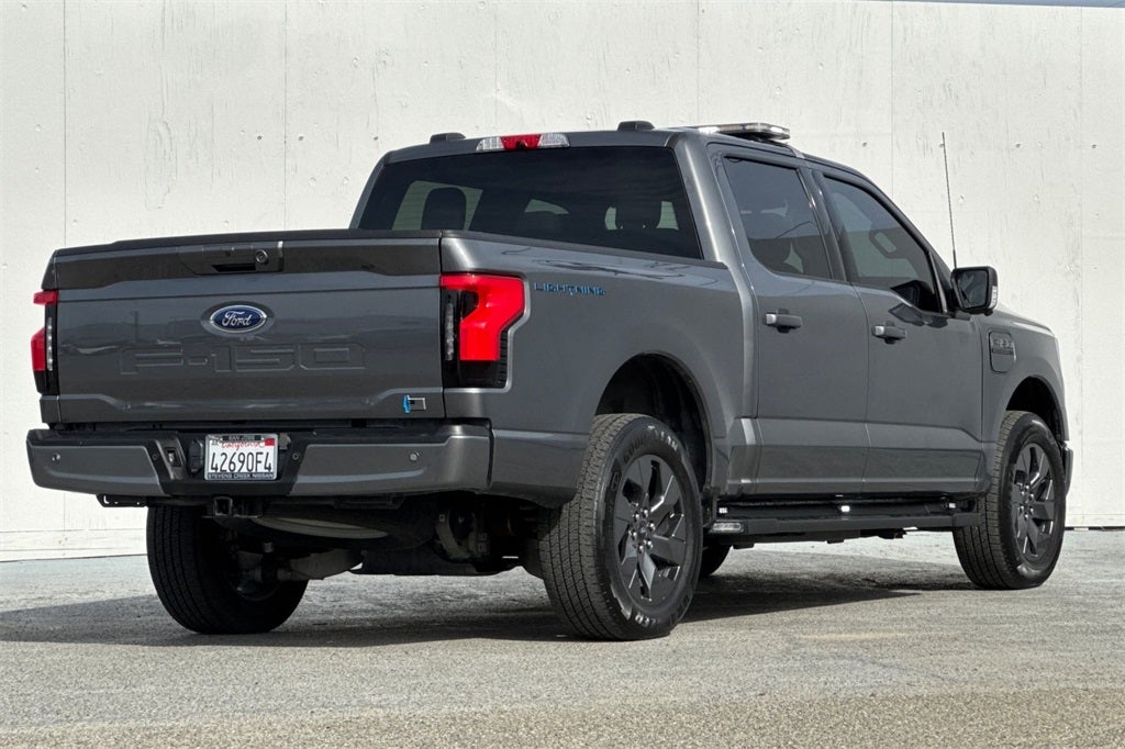 2023 Ford F-150 Lightning XLT