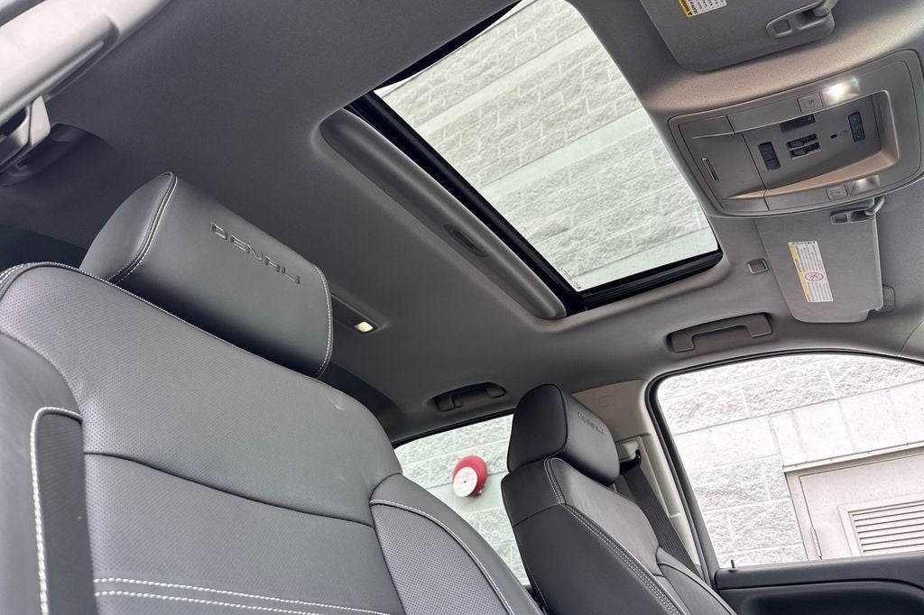 2015 GMC Sierra 3500HD Denali DRW