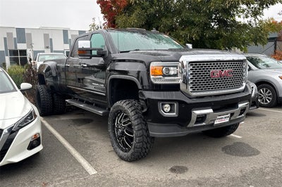 2015 GMC Sierra 3500HD Denali DRW