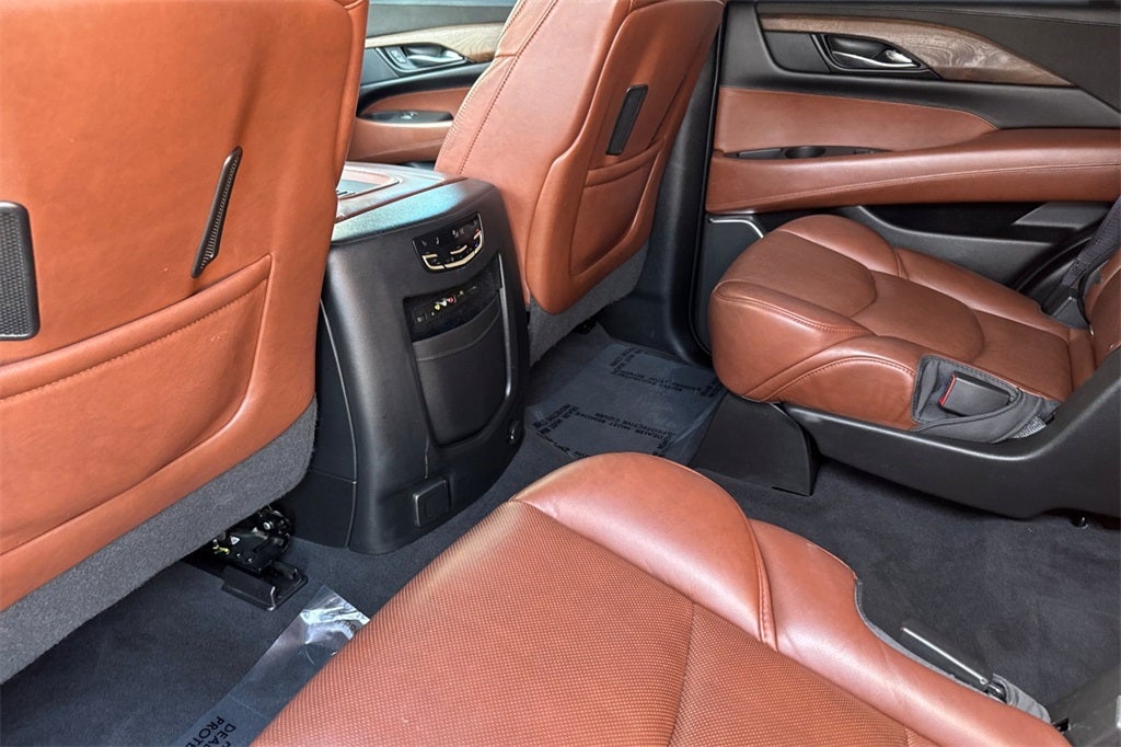 2016 Cadillac Escalade Premium