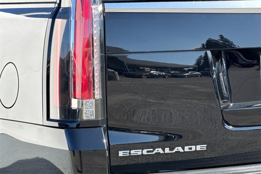 2016 Cadillac Escalade Premium
