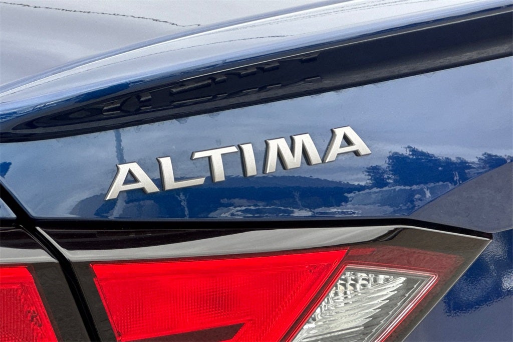 2023 Nissan Altima 2.0 SR *CERTIFIED*