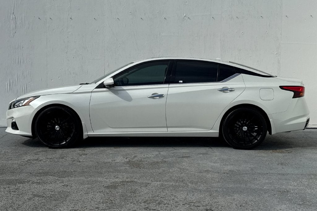 2019 Nissan Altima 2.0 Platinum