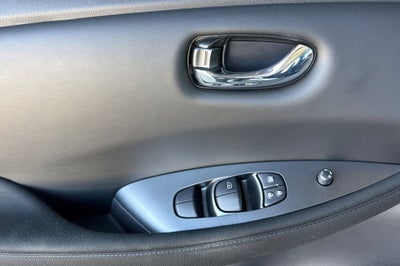 2022 Nissan Leaf S