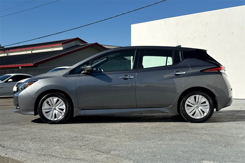 2023 Nissan Leaf S