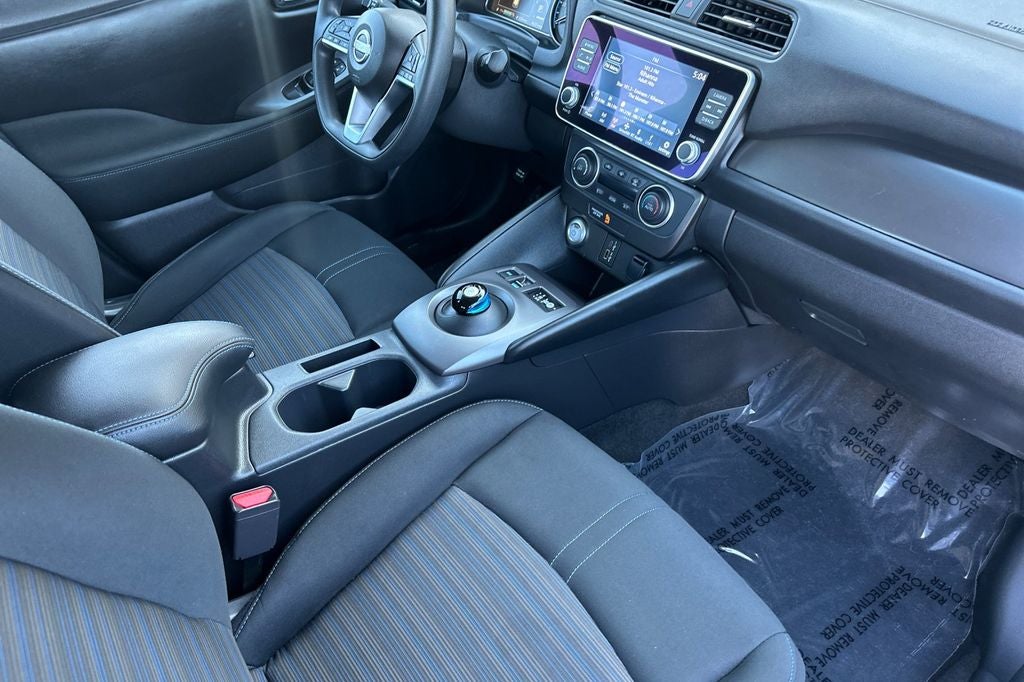 2025 Nissan Leaf S