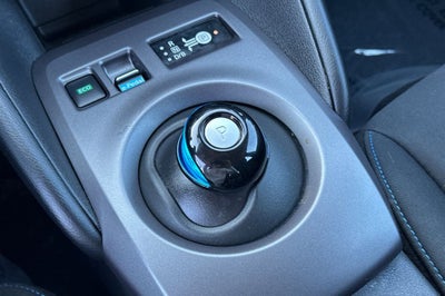 2025 Nissan Leaf S
