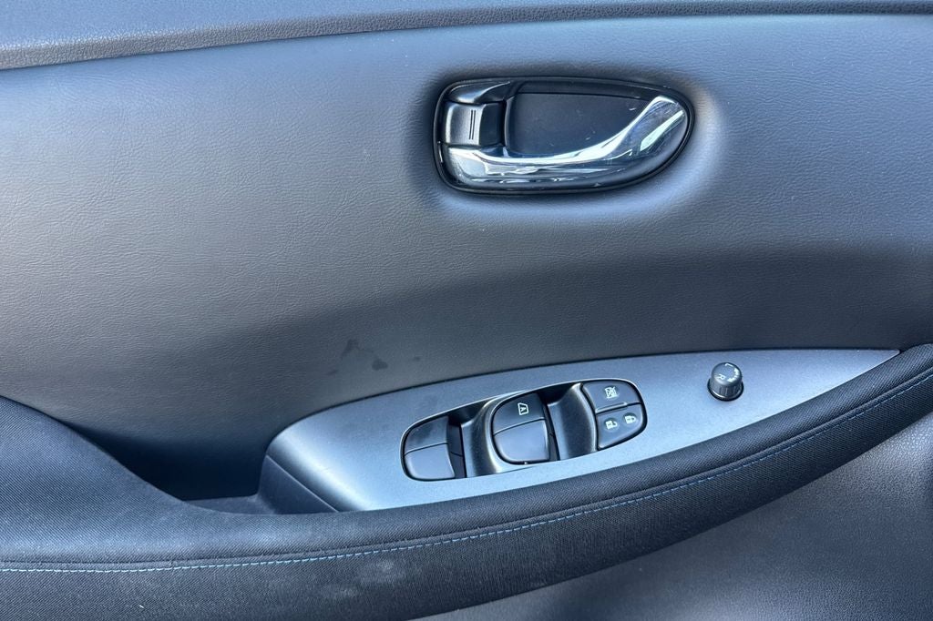 2019 Nissan Leaf S