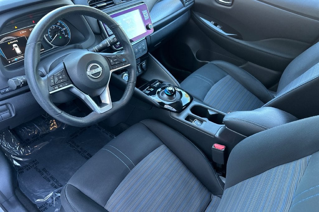 2023 Nissan Leaf SV Plus