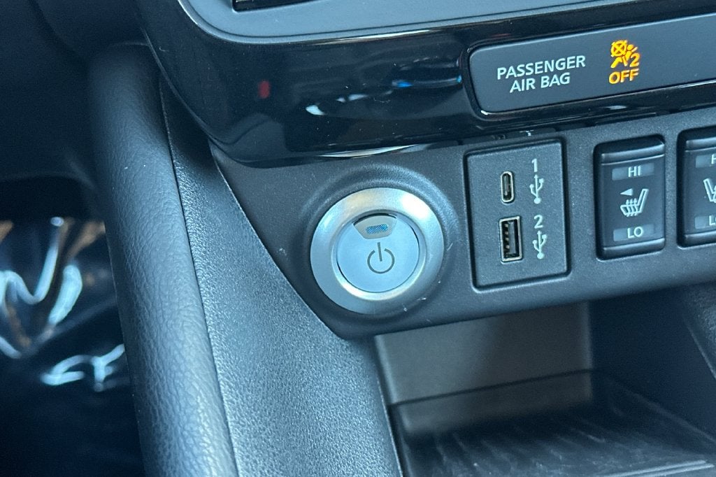2025 Nissan Leaf SV Plus