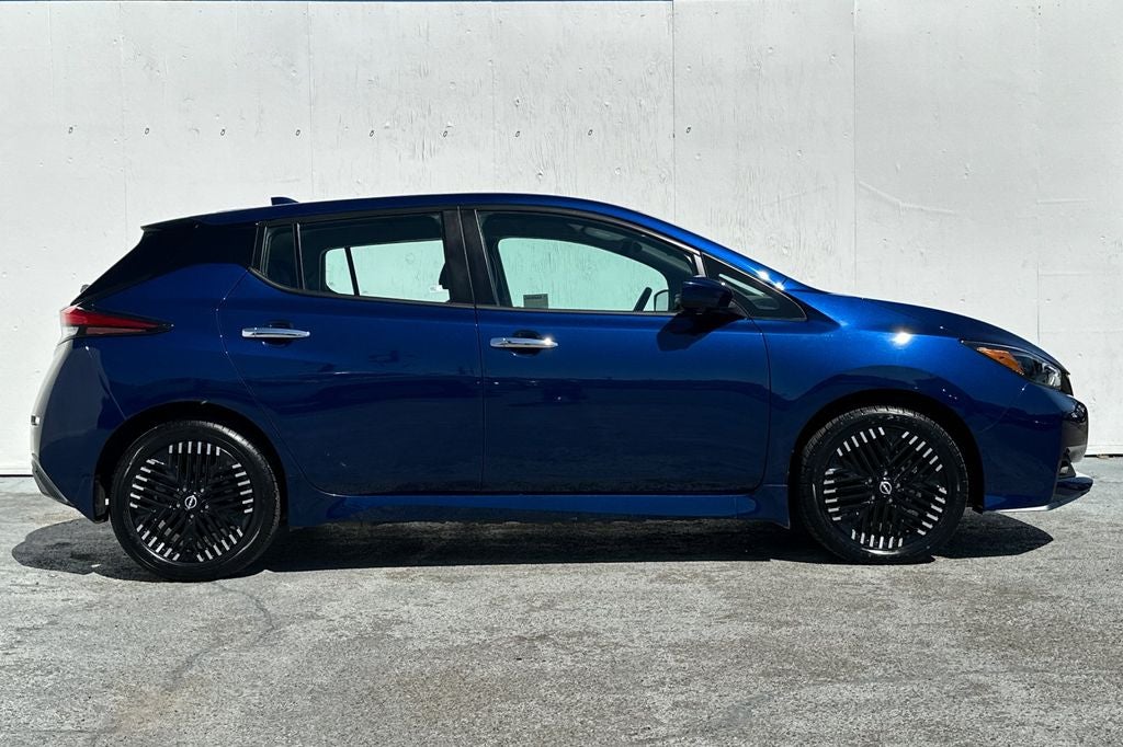 2023 Nissan Leaf SV Plus