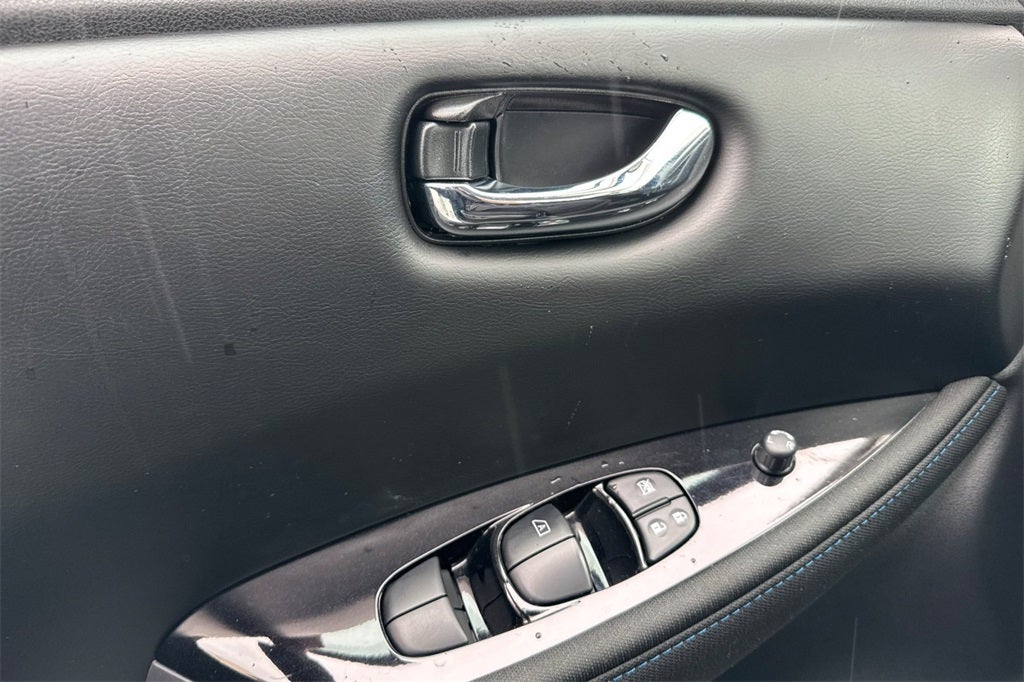2024 Nissan Leaf SV Plus