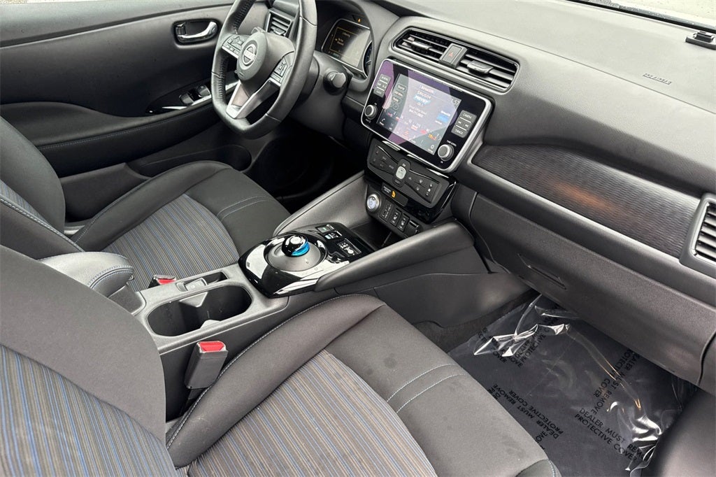 2024 Nissan Leaf SV Plus