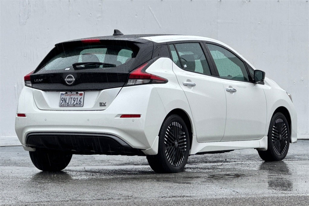 2024 Nissan Leaf SV Plus