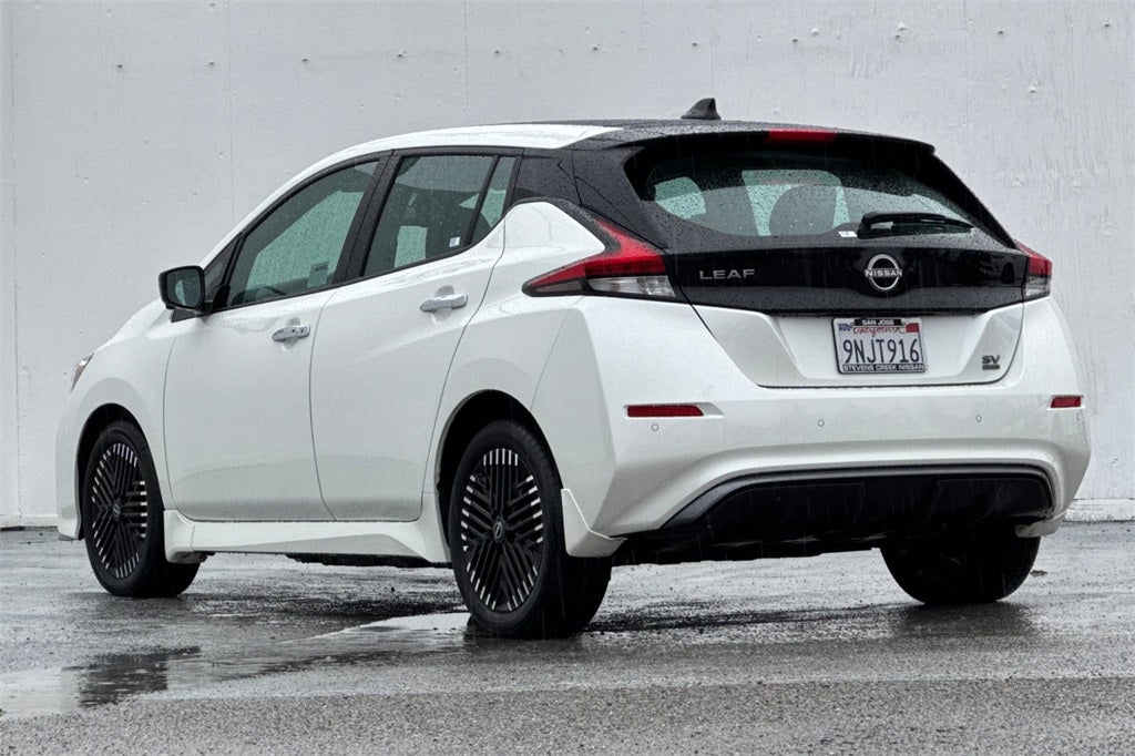 2024 Nissan Leaf SV Plus