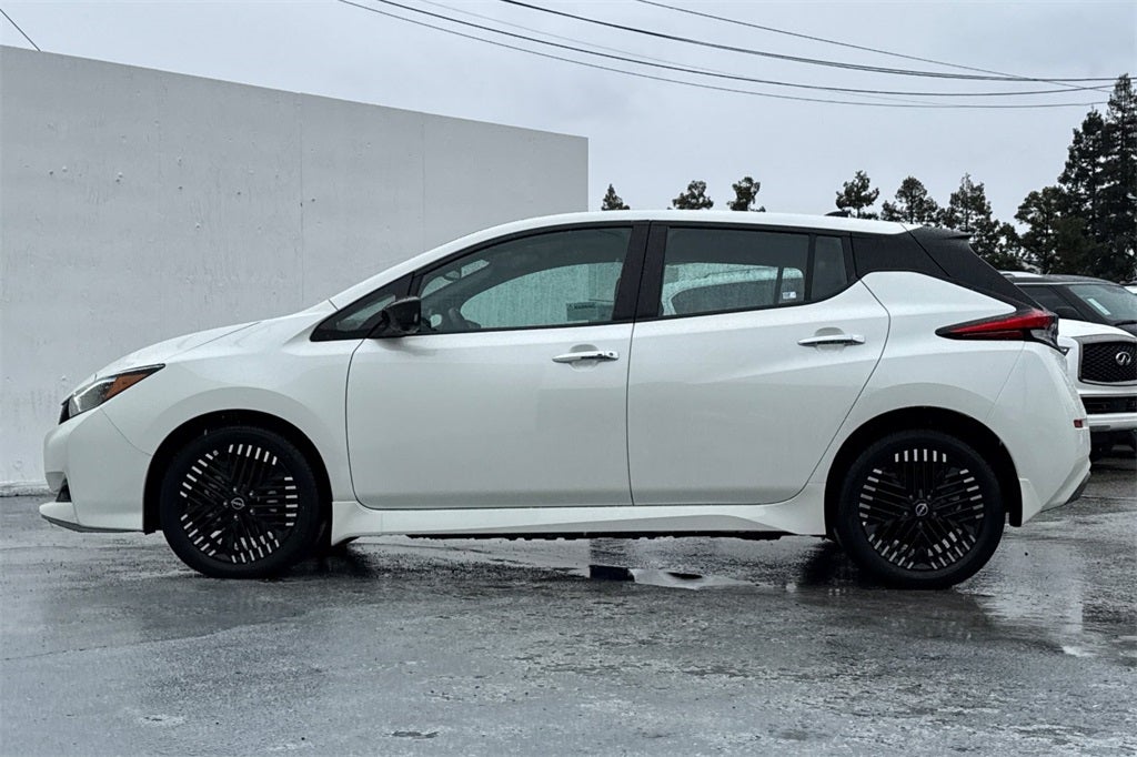 2024 Nissan Leaf SV Plus