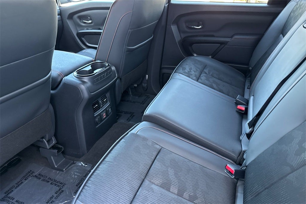 2024 Nissan Titan PRO-4X