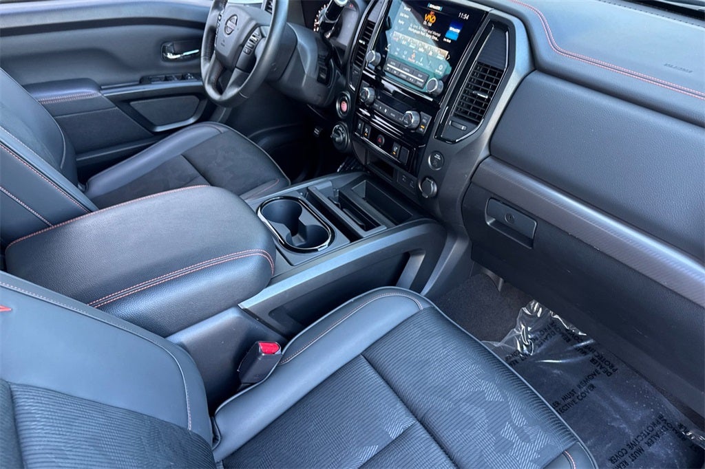 2024 Nissan Titan PRO-4X