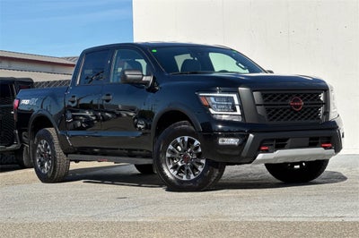 2024 Nissan Titan PRO-4X