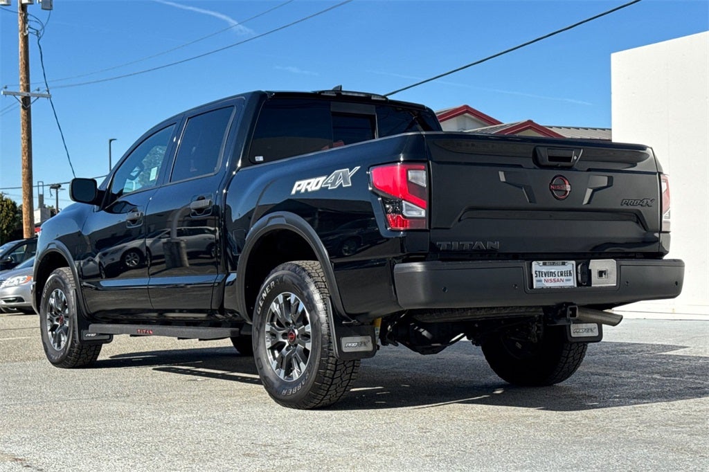 2024 Nissan Titan PRO-4X