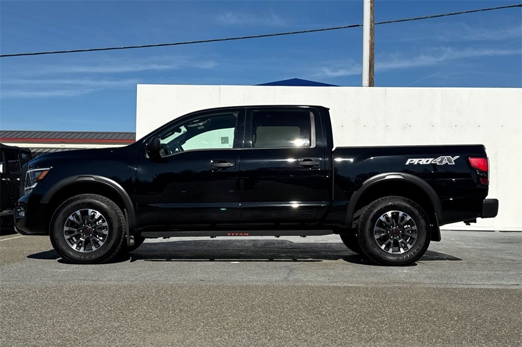 2024 Nissan Titan PRO-4X