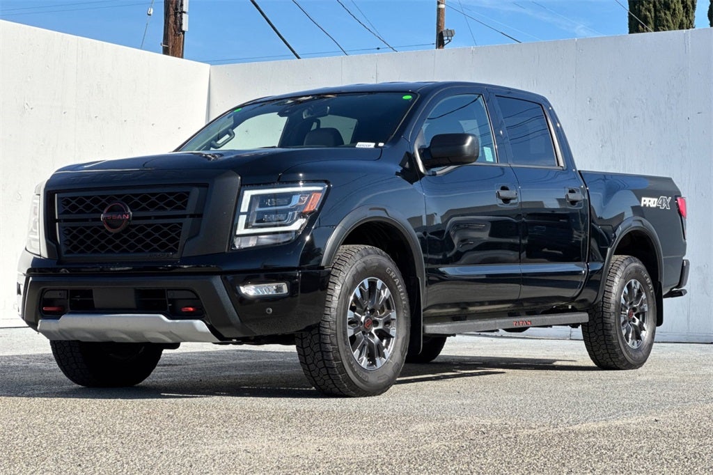 2024 Nissan Titan PRO-4X