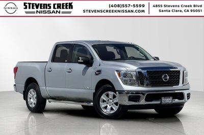 2017 Nissan Titan SV