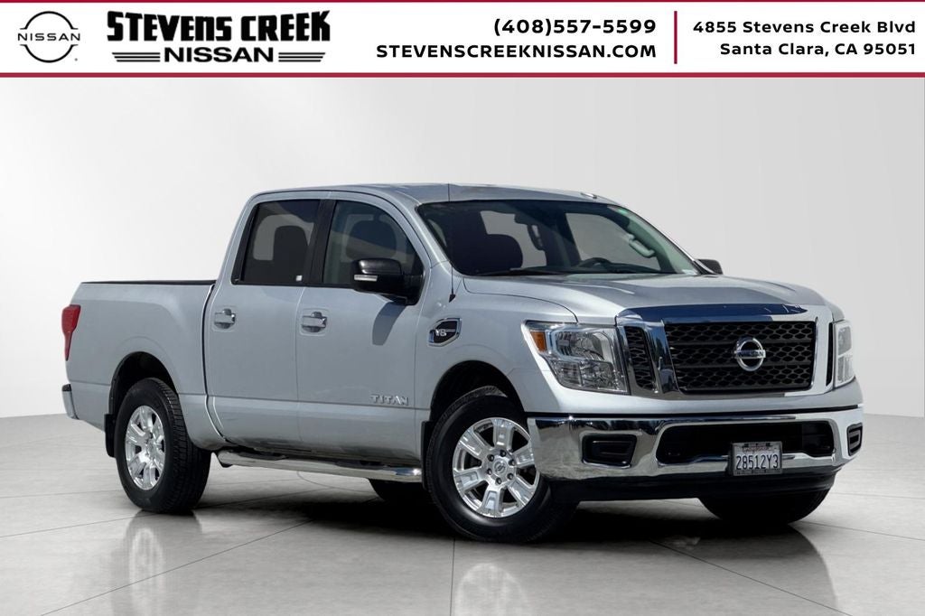 2017 Nissan Titan SV