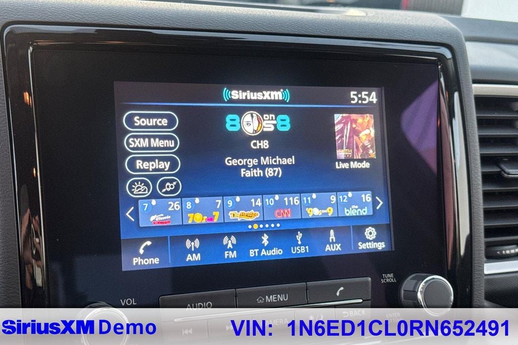 2024 Nissan Frontier SV