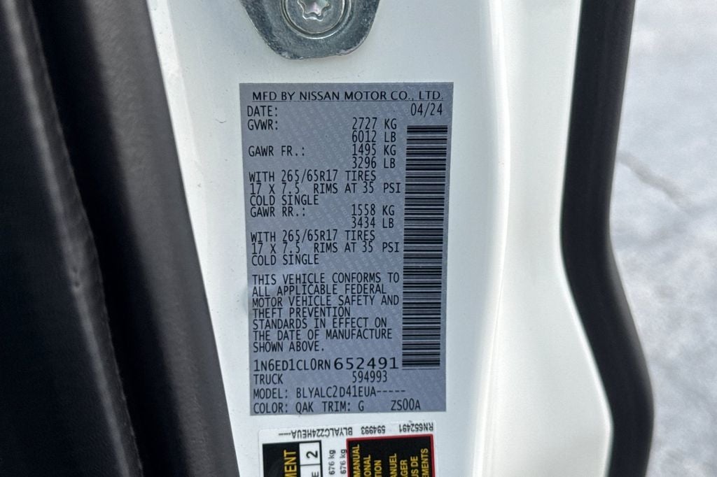 2024 Nissan Frontier SV