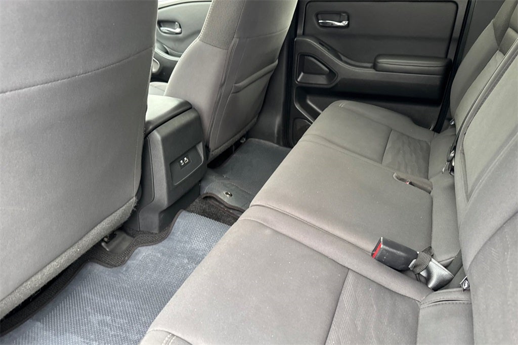 2023 Nissan Frontier SV CERTIFIED