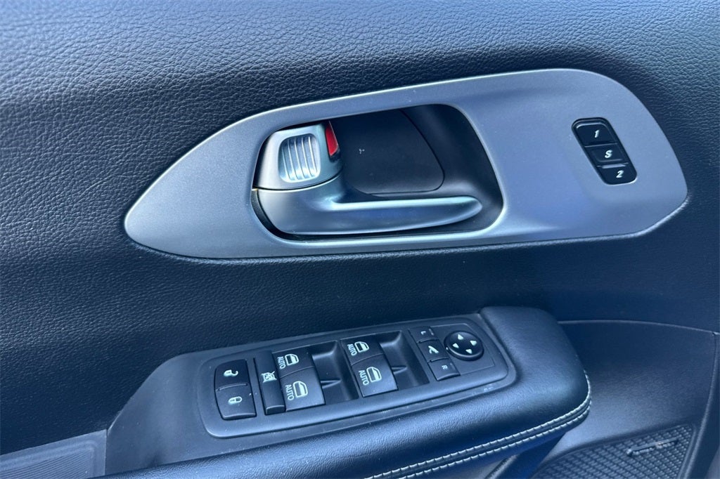 2020 Chrysler Pacifica Hybrid Limited