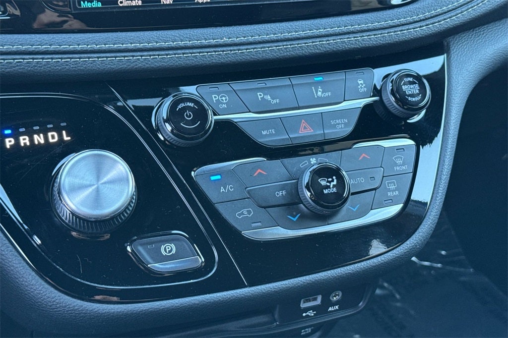 2020 Chrysler Pacifica Hybrid Limited