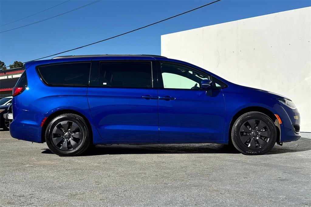 2020 Chrysler Pacifica Hybrid Limited