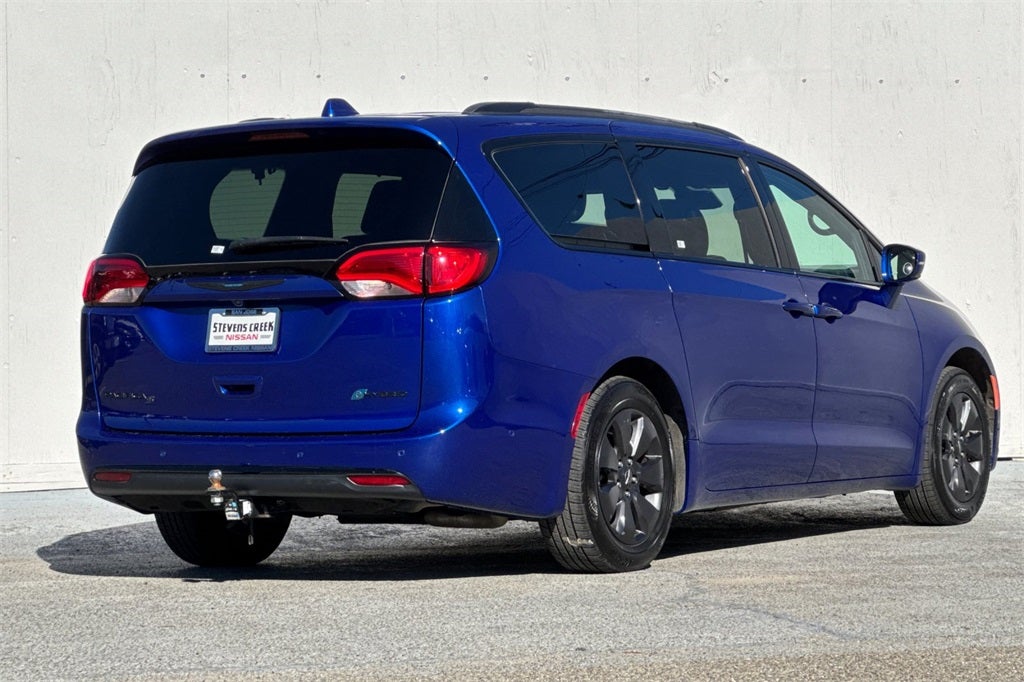 2020 Chrysler Pacifica Hybrid Limited