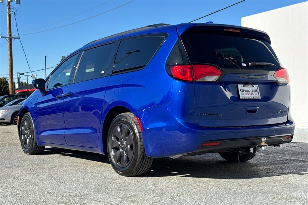 2020 Chrysler Pacifica Hybrid Limited