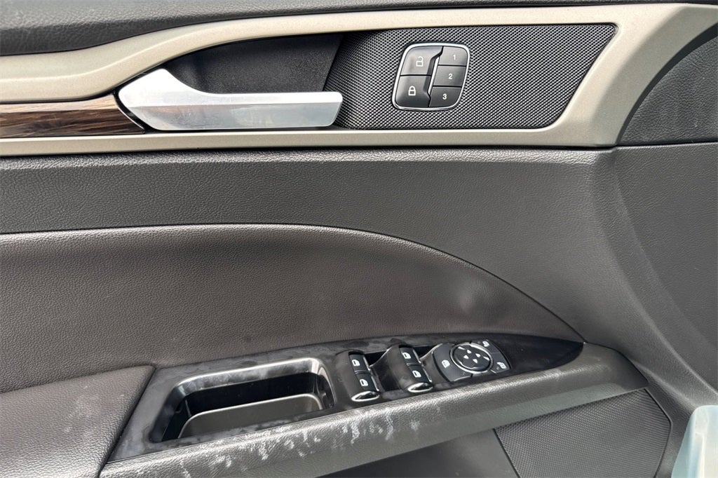 2013 Ford Fusion Energi SE Luxury