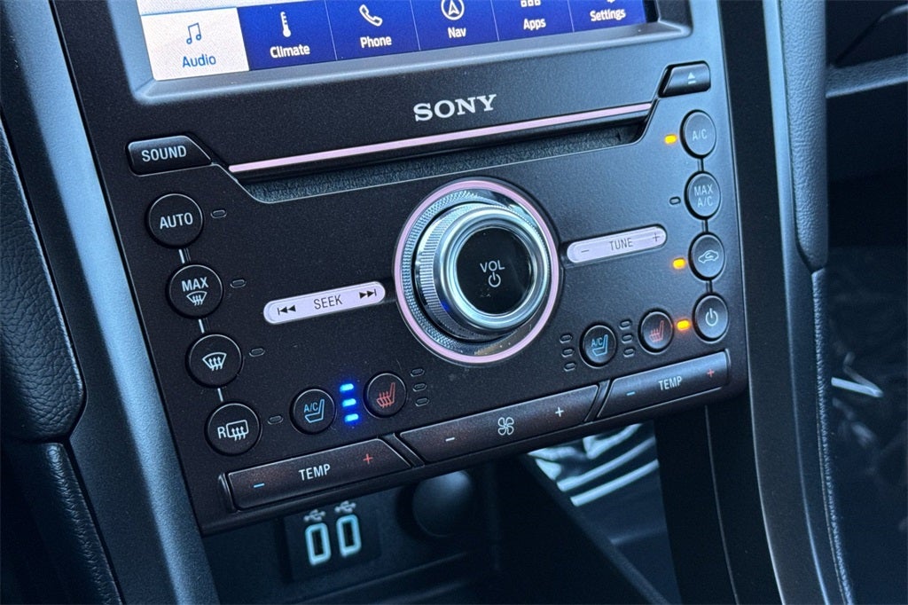 2020 Ford Fusion Energi Titanium