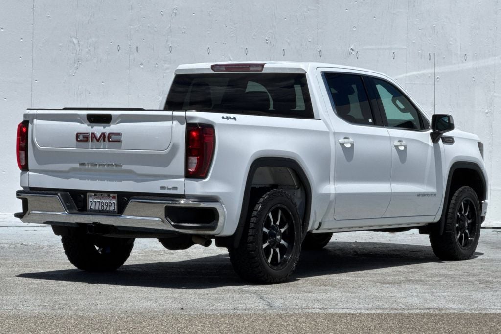 2022 GMC Sierra 1500 SLE