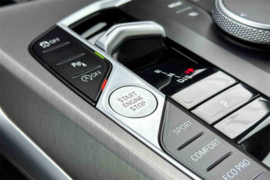 2025 BMW 2 Series 230i