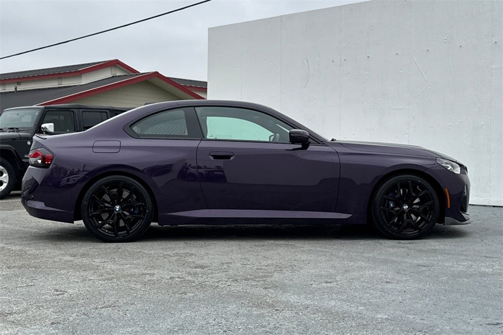 2025 BMW 2 Series 230i