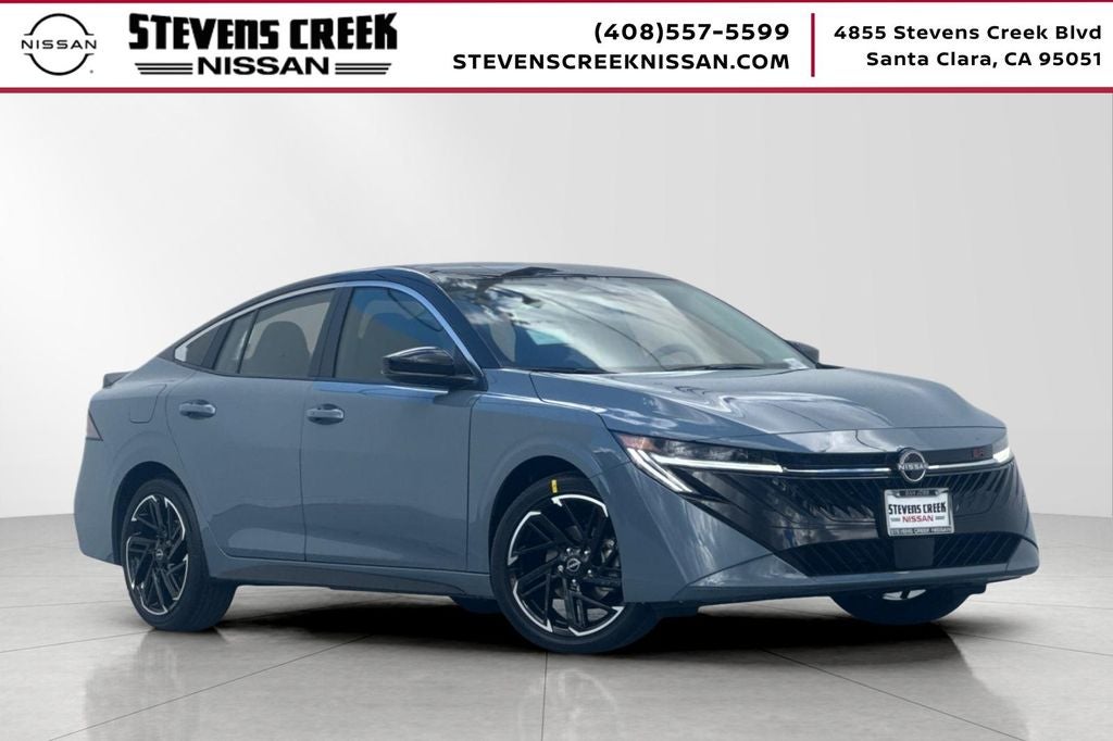 2026 Nissan Sentra SR CVT's photo