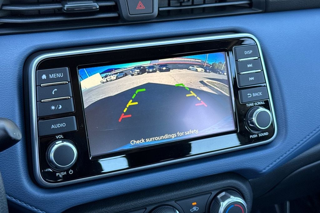 2025 Nissan Versa 1.6 SV