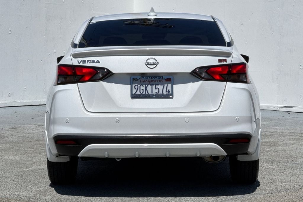 2023 Nissan Versa 1.6 SR
