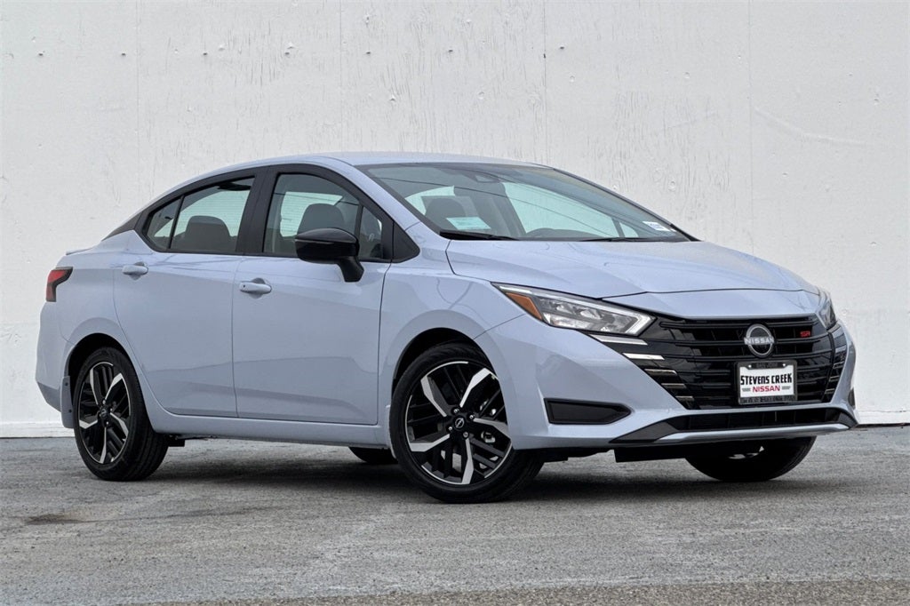 2025 Nissan Versa 1.6 SR