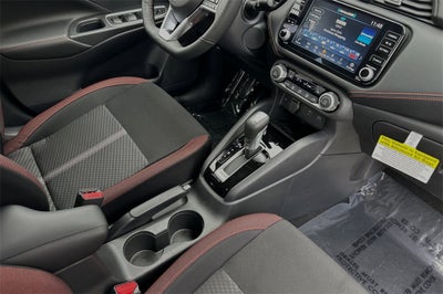 2025 Nissan Versa 1.6 SR