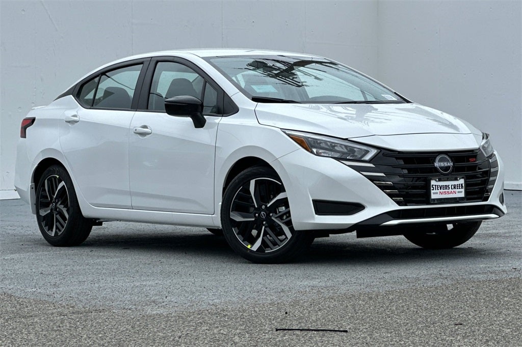 2025 Nissan Versa 1.6 SR